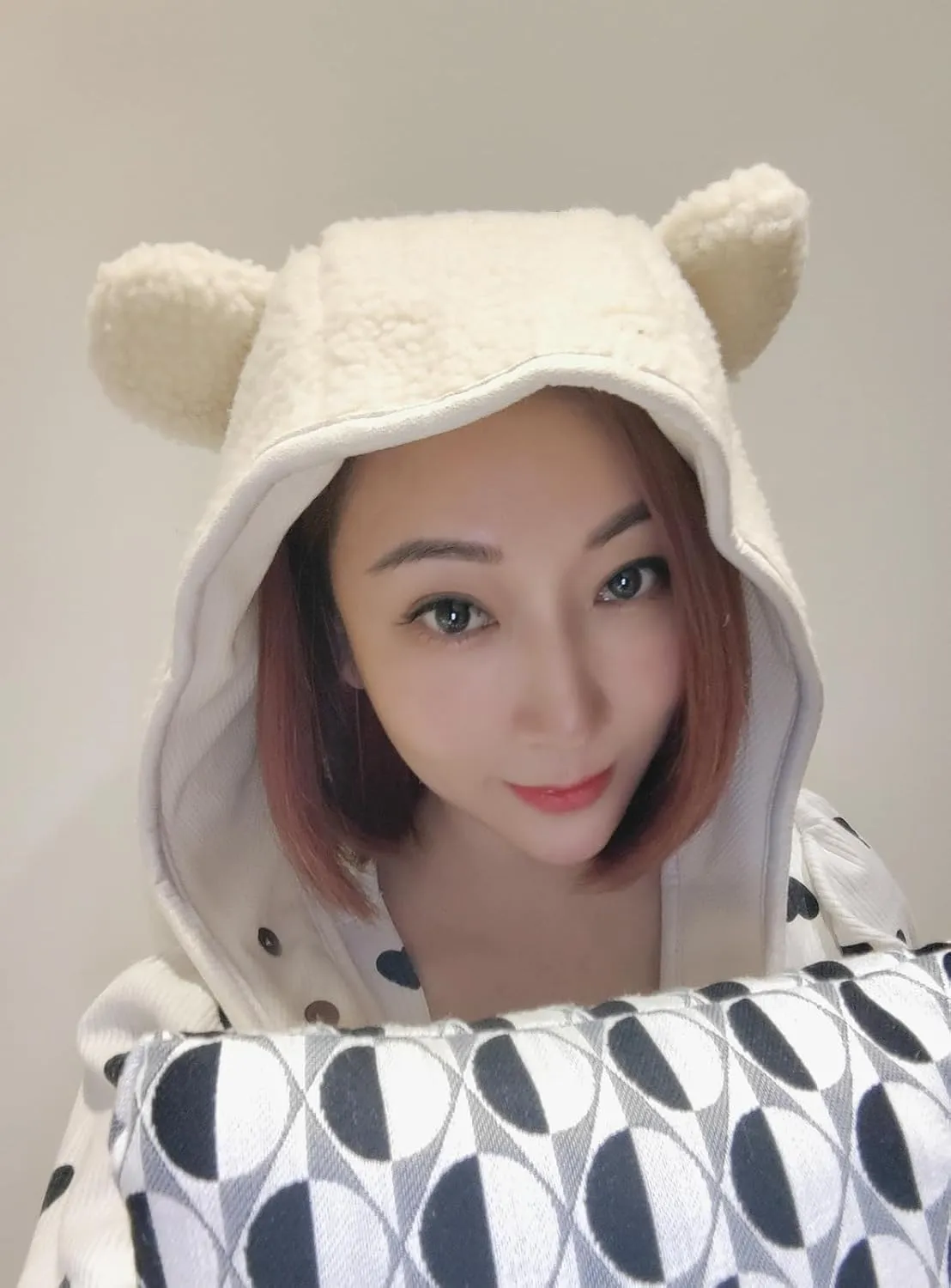Fleece Beanie Hats for Women Men Bear Safety Hat Magnetic Buckle Ear Projection Cute Outdoor Winter Hat