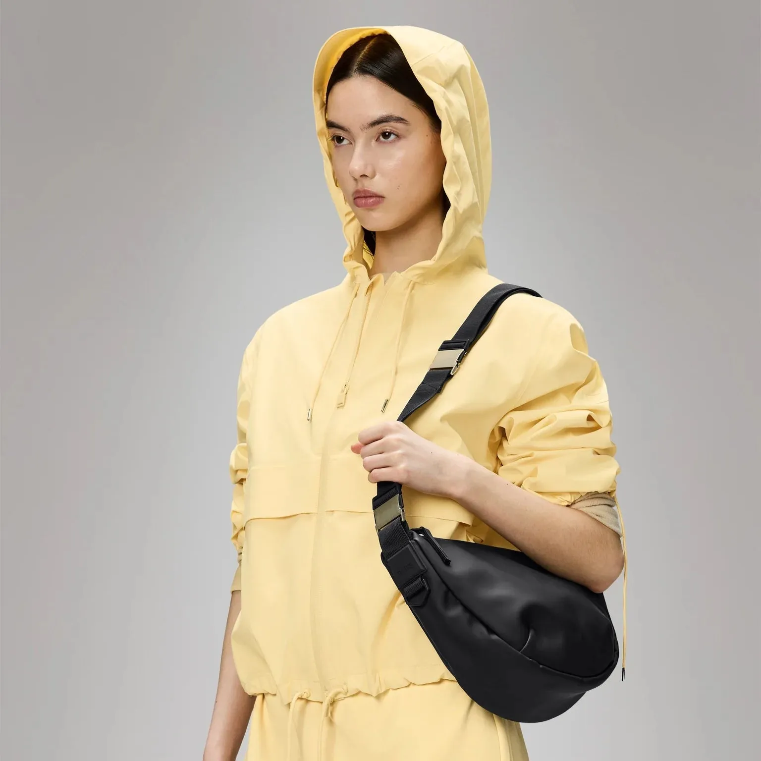 Valera Shoulder Bag | Black